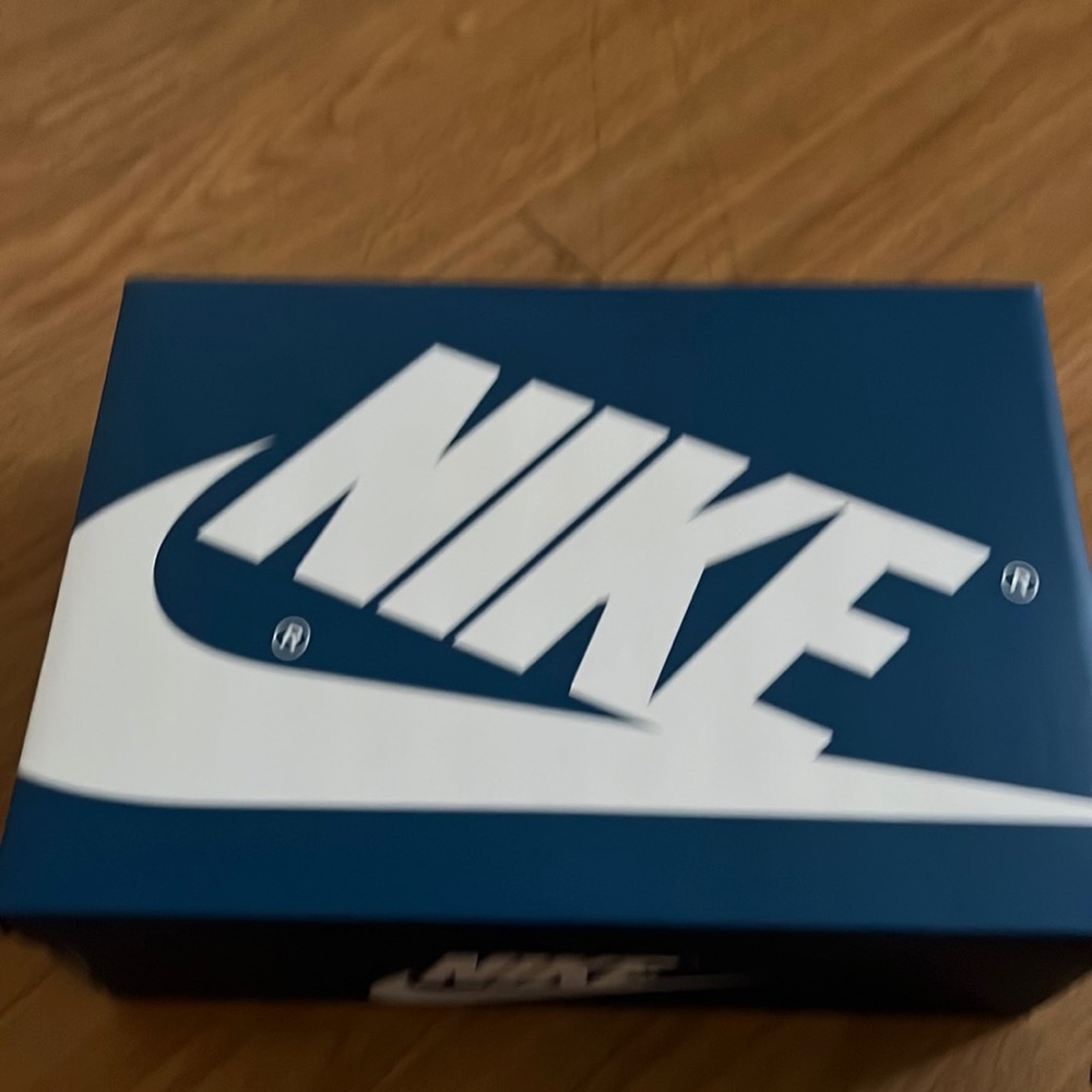 Retro 1 Jordan’s true blue/cement. No longer in need of them. I paid 180.00